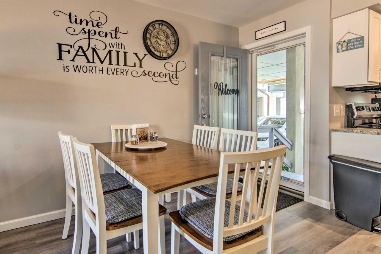 Airy Ocean City Condo On Canal Front With Deck! Exteriér fotografie
